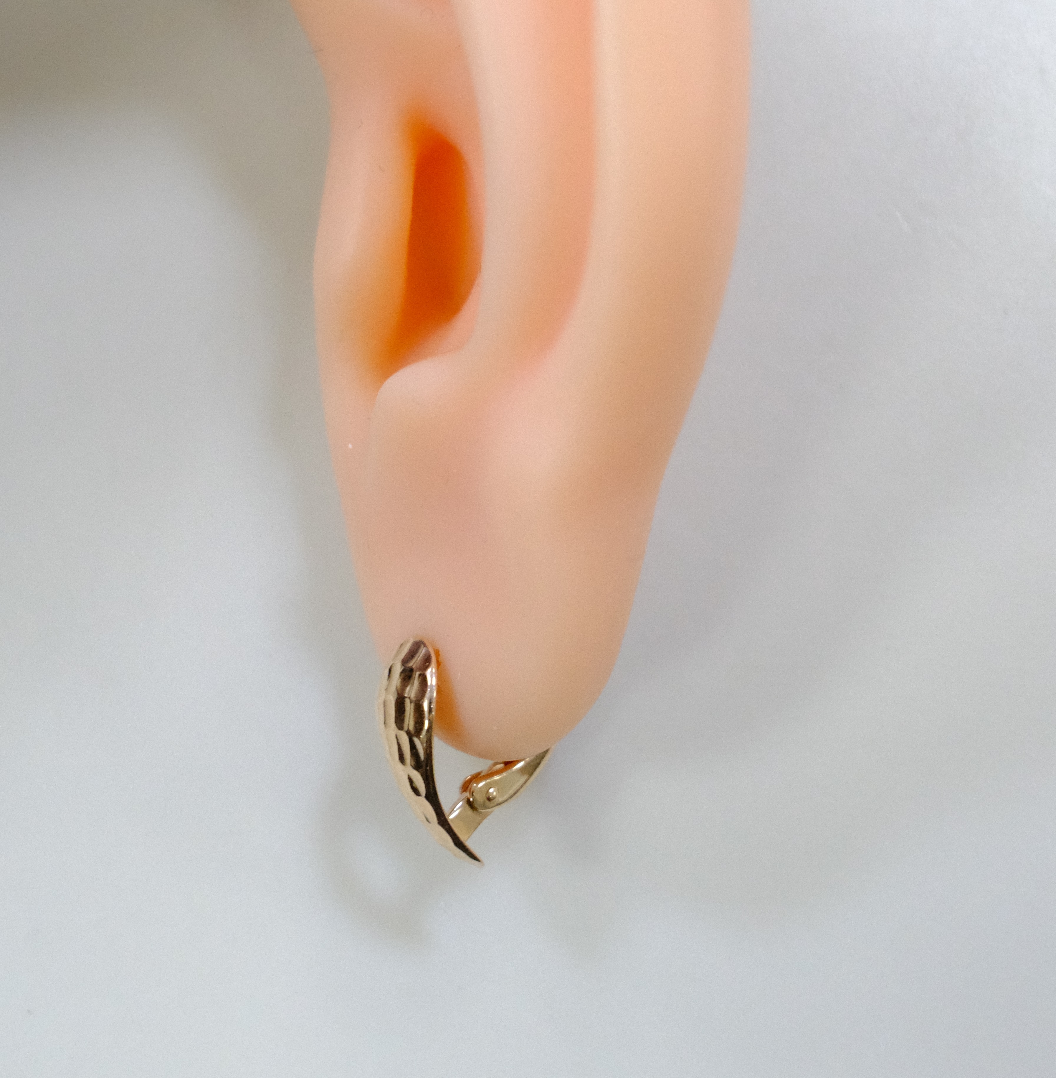 Серьги из золота
